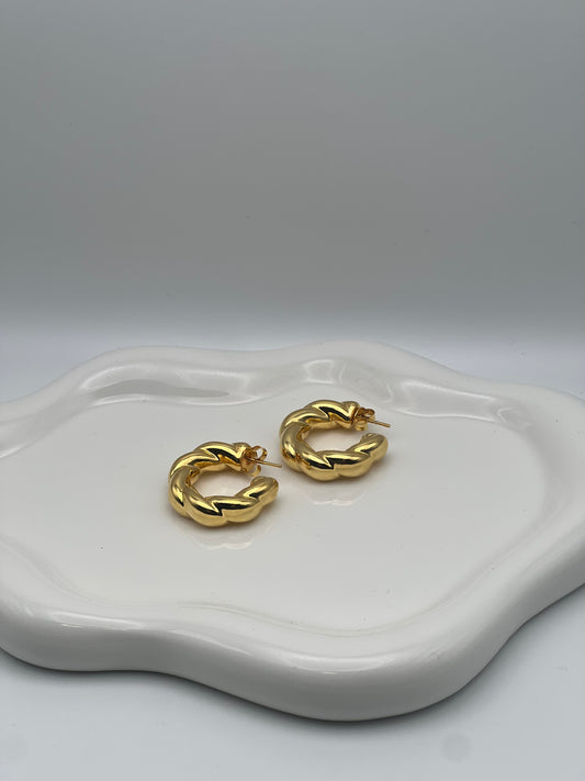 Twisted Chunky Hoops