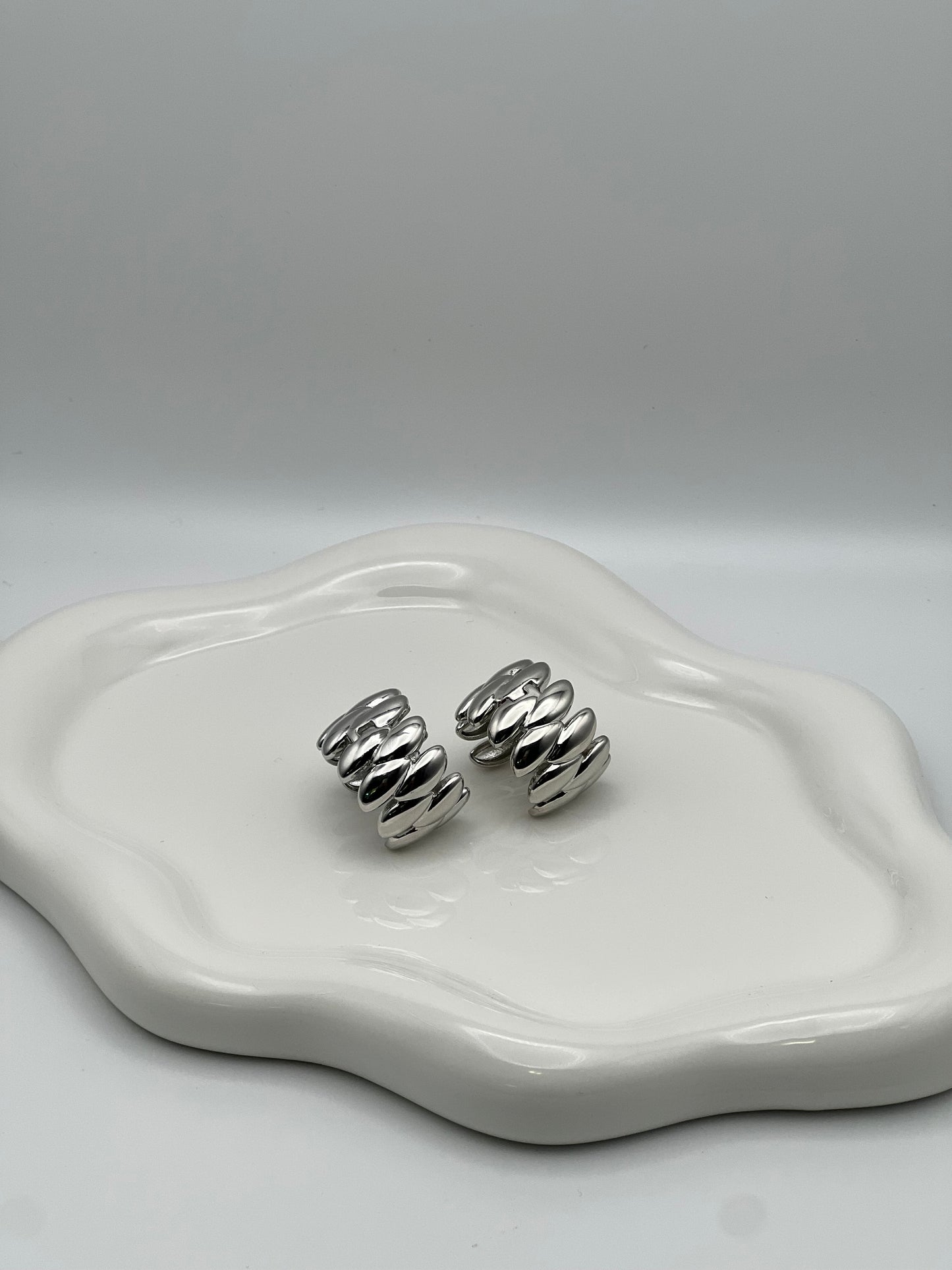 Swirl Scales Hoop Earrings