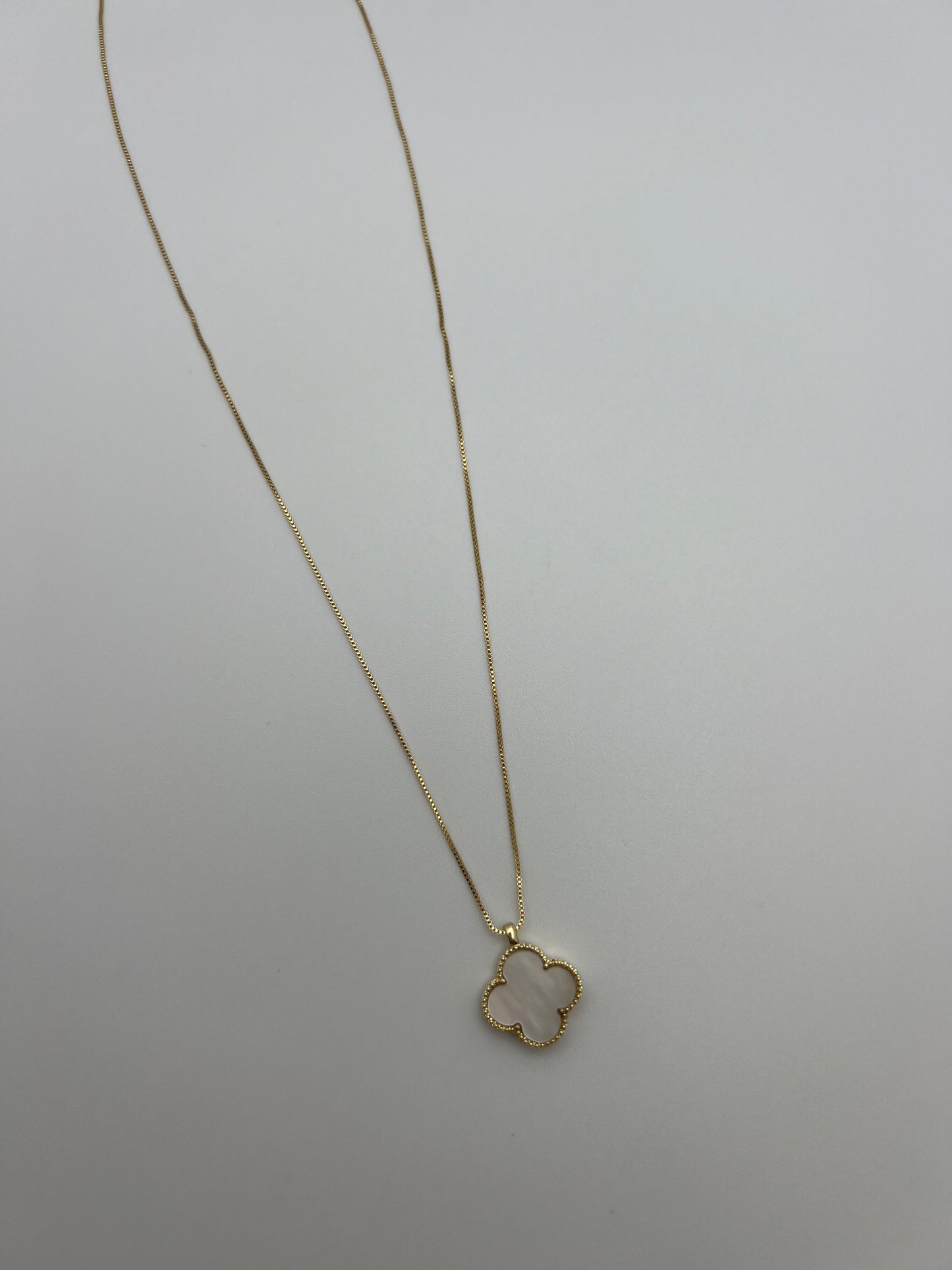 Ivory Clover Alhambra Necklace