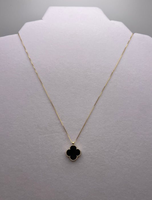 Black Clover Alhambra Necklace