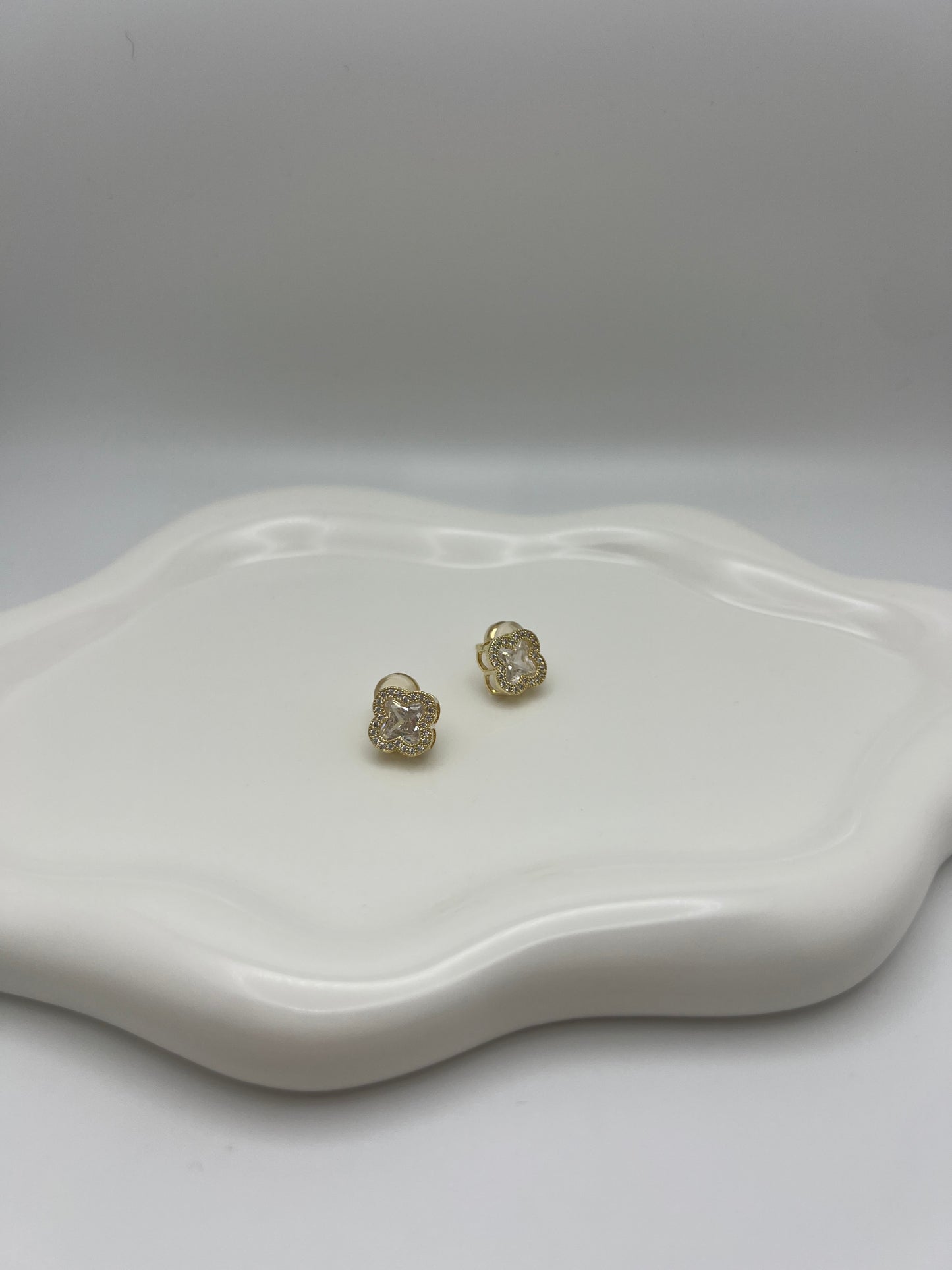 Alhambra Clear Earrings