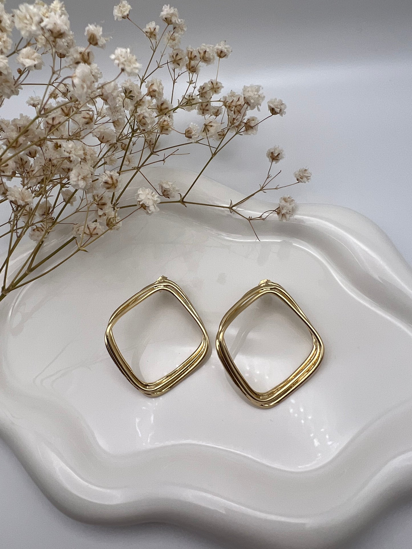 Hammered Gold Diamond Earrings
